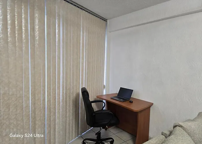 Apartamento Amplio Sobre Avenida Viaducto