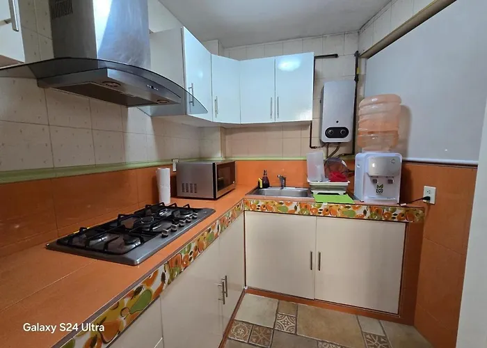 Amplio Sobre Avenida Viaducto Apartamento